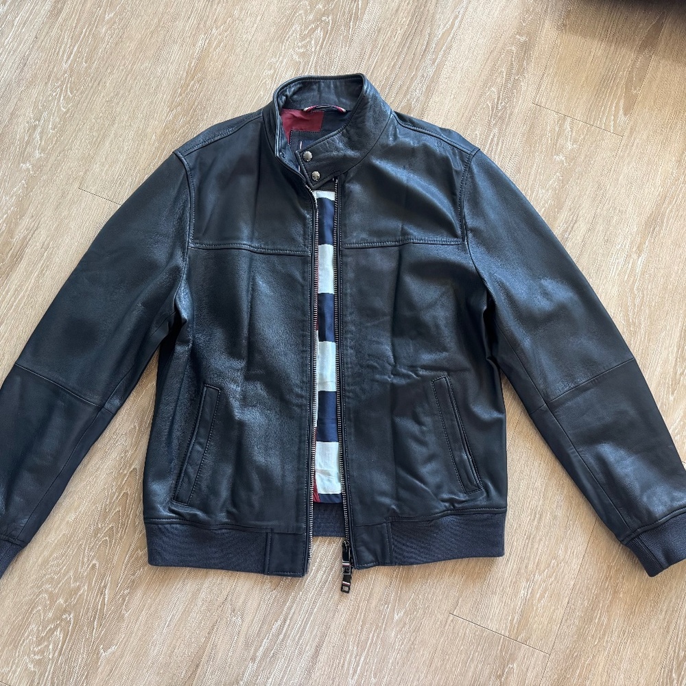 Mens Tommy Hilfiger genuine leather jacket